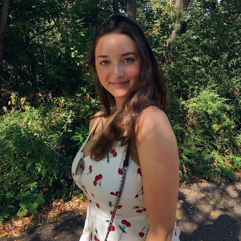 Meet your Posher, Lily
